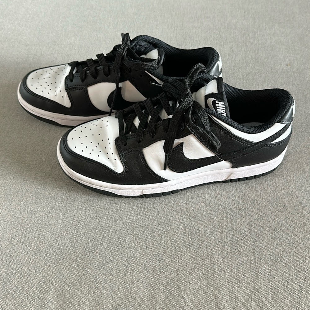 Women’s Nike Pandas